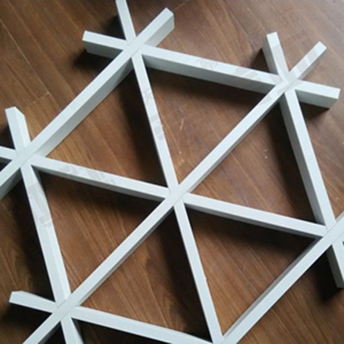 三角形铝格栅1.jpg